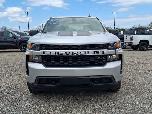 Certified 2022 Chevrolet Silverado 1500 Custom w/ Rally Edition AWD/4WD image 5