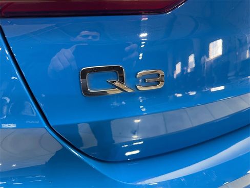 Used 2021 Audi Q3 2.0T Premium w/ Convenience Package image 24