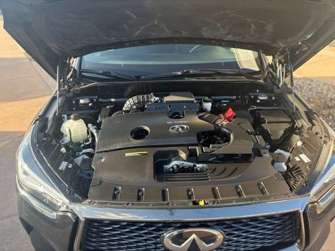 Used 2021 INFINITI QX50 Luxe w/ Appearance Package image 10