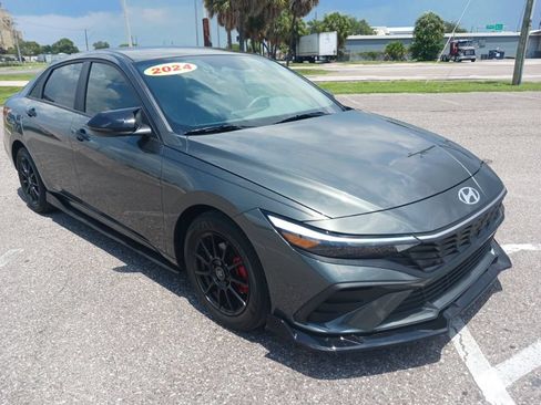 Used 2024 Hyundai Elantra SEL FWD image 1