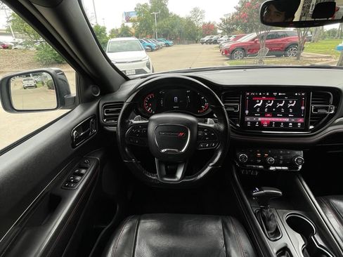 Used 2024 Dodge Durango GT RWD image 10