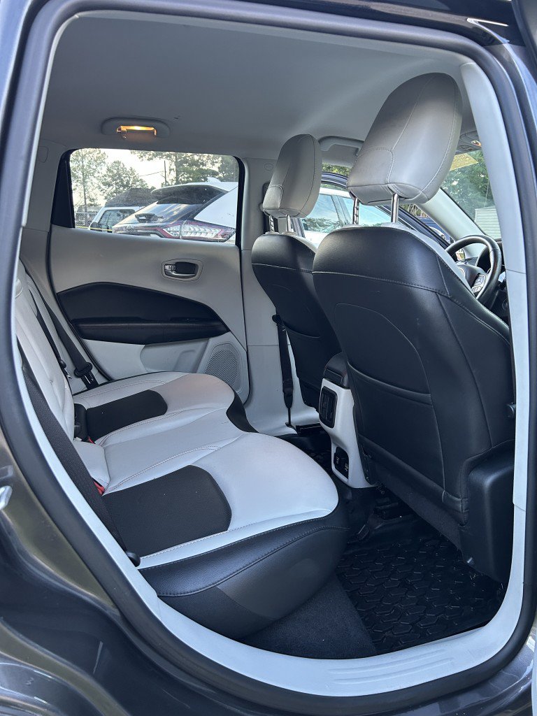 Used 2019 Jeep Compass Limited w/ Safety & Security Group AWD/4WD image 16