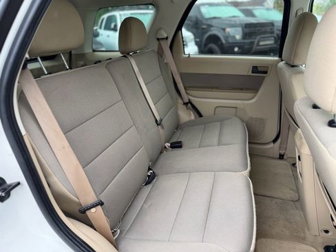 Used 2011 Ford Escape XLT AWD/4WD image 7