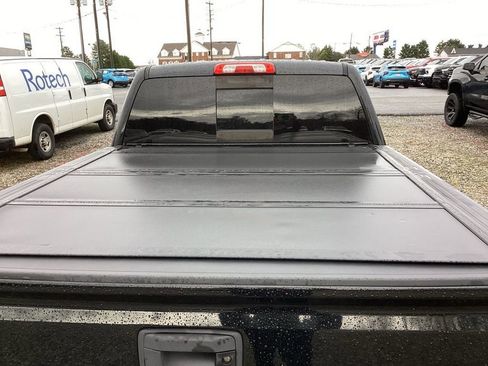 Used 2018 GMC Sierra 1500 SLT image 4