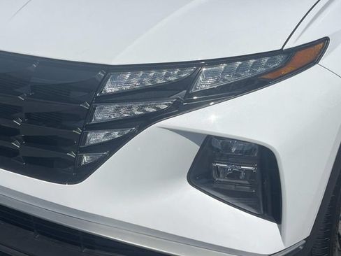 Certified 2024 Hyundai Tucson SEL FWD image 9