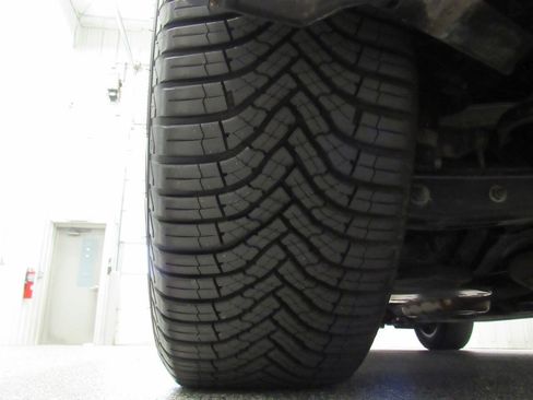 Used 2025 Subaru Legacy AWD/4WD image 18