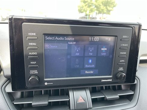 Used 2022 Toyota RAV4 XLE image 16