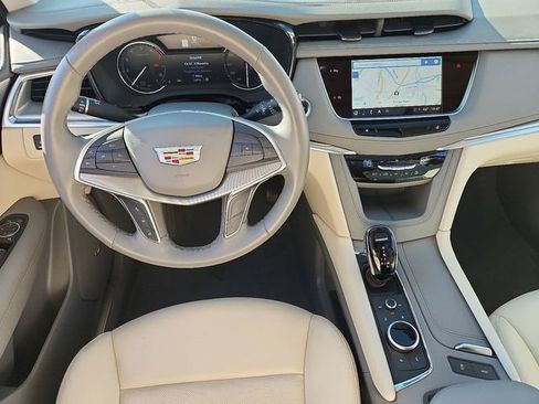 Certified 2023 Cadillac XT5 Premium Luxury image 24