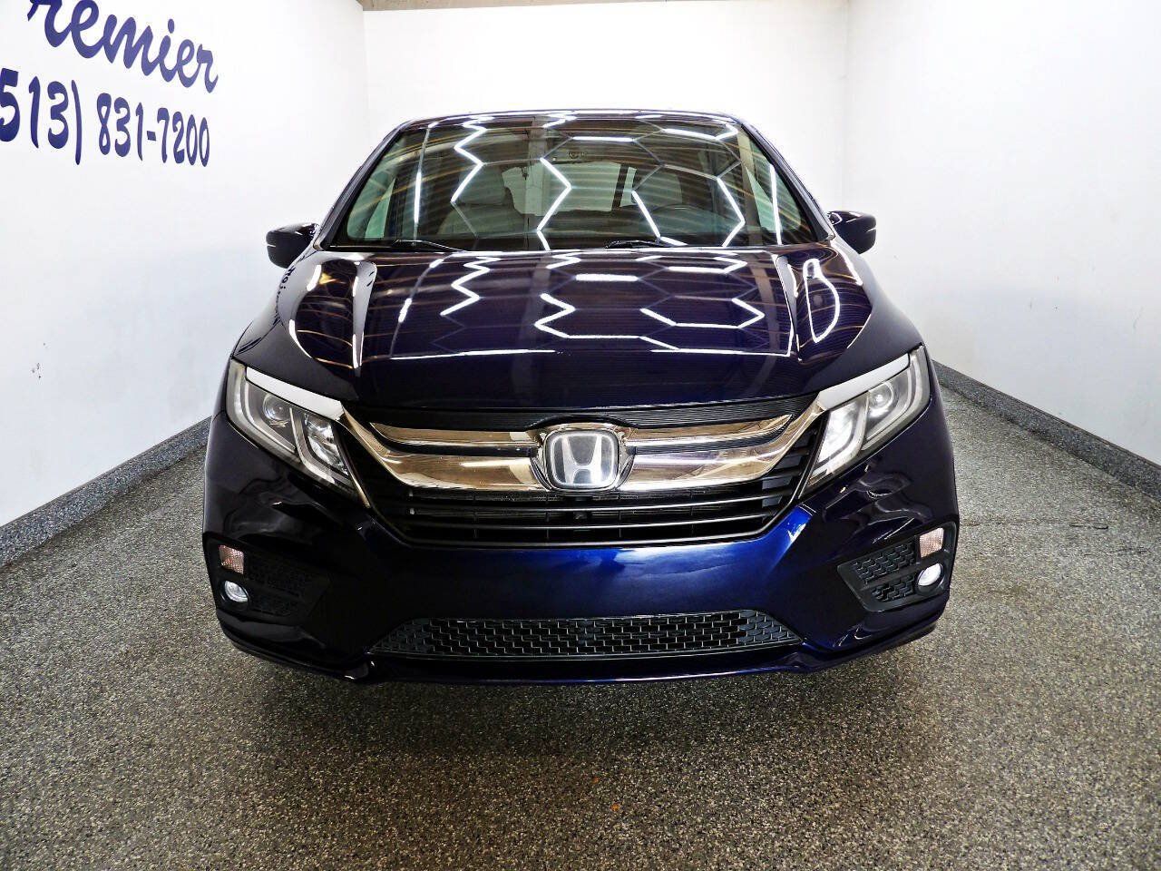 Used 2019 Honda Odyssey EX-L image 2
