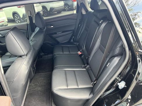Certified 2023 Nissan Rogue SV w/ SV Premium B Package FWD image 18