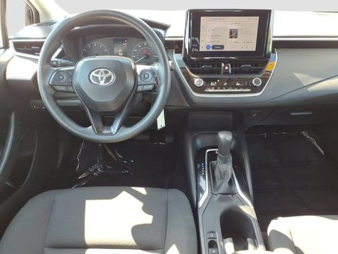 Used 2024 Toyota Corolla LE FWD image 13
