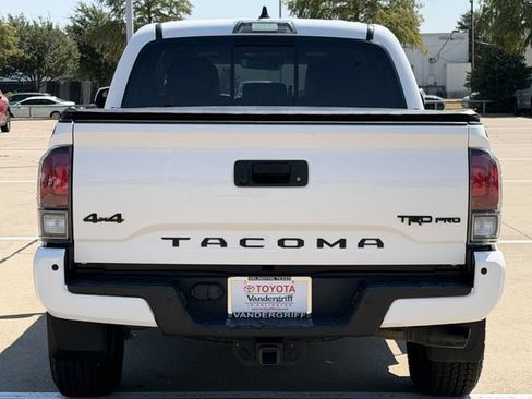 Used 2021 Toyota Tacoma TRD Pro AWD/4WD image 5