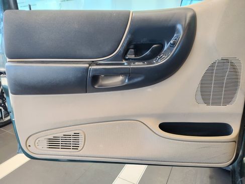 Used 2003 Ford Ranger XLT image 18