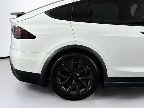 Used 2023 Tesla Model X image 48