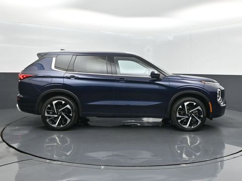 Used 2024 Mitsubishi Outlander SEL image 25