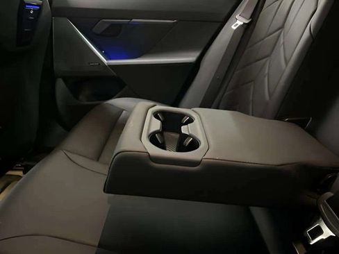 Used 2025 BMW 530i image 72