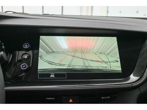 Used 2023 Buick Envision Preferred image 42