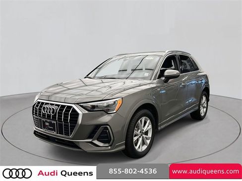 Certified 2022 Audi Q3 2.0T Premium image 4