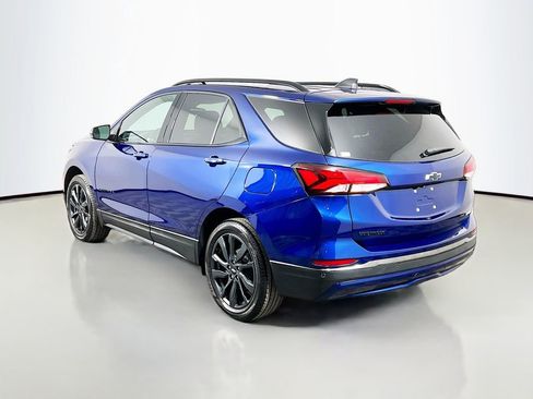 Used 2023 Chevrolet Equinox RS w/ RS Leather Package image 7