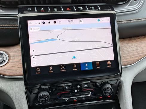 Certified 2023 Jeep Grand Cherokee Summit AWD/4WD image 25