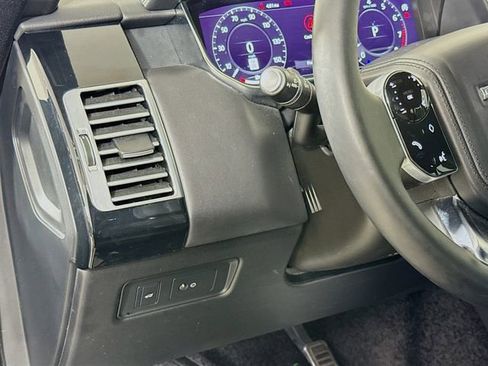 Used 2022 Land Rover Range Rover Westminster Edition image 10