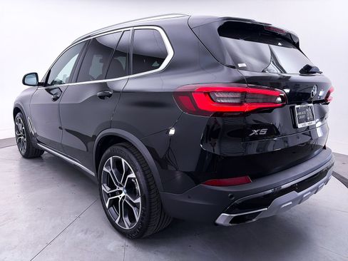 Used 2022 BMW X5 xDrive40i w/ Climate Comfort Package AWD/4WD image 14