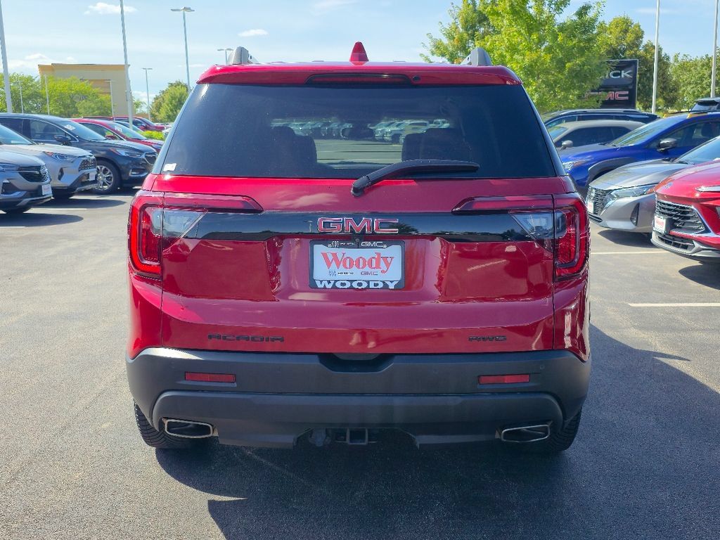 Certified 2023 GMC Acadia SLT w/ Elevation Edition AWD/4WD image 8