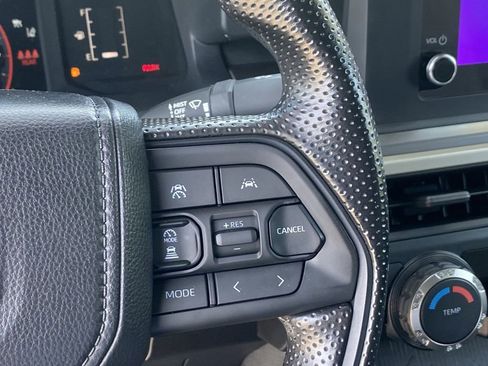 Certified 2025 Toyota Tacoma SR5 image 16