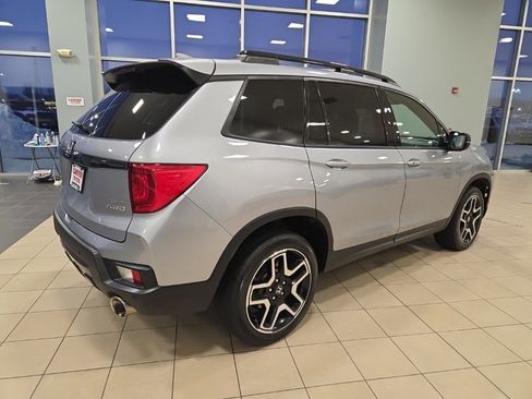 Used 2022 Honda Passport Elite image 7