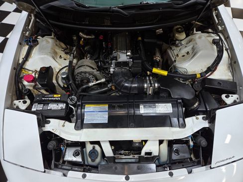 Used 1995 Pontiac Firebird Formula image 11