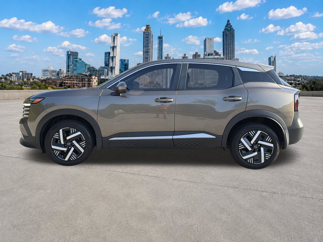 Certified 2025 Nissan Kicks SV FWD image 19