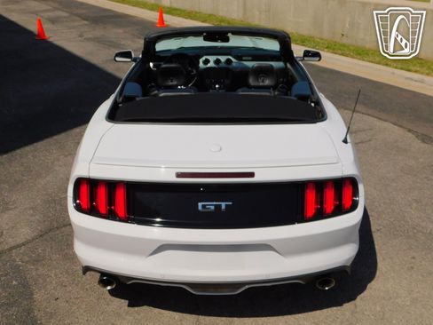 Used 2015 Ford Mustang GT Premium w/ Equipment Group 401A image 20