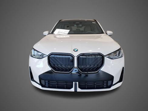New 2026 BMW X3 xDrive30i w/ Premium Package AWD/4WD image 2