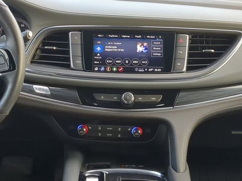 Used 2024 Buick Enclave Essence w/ Sport Touring Edition FWD image 17