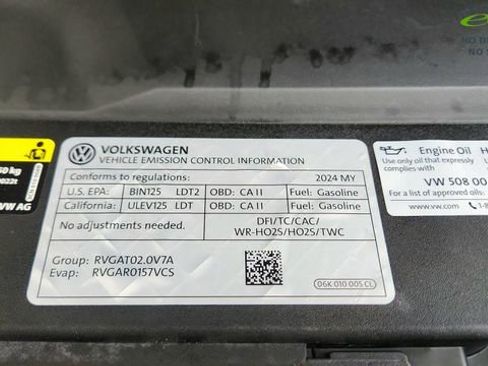 Used 2024 Volkswagen Atlas Cross Sport SE w/ Black Wheel Package image 58