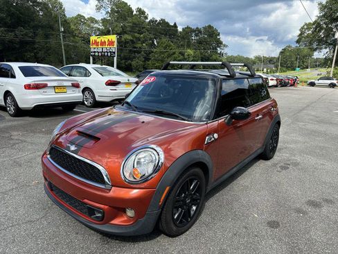 Used 2013 MINI Cooper S image 1