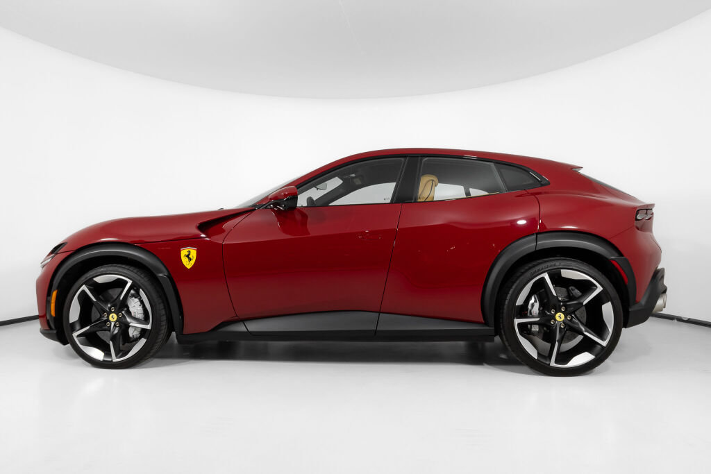Used 2026 Ferrari Purosangue AWD/4WD image 3