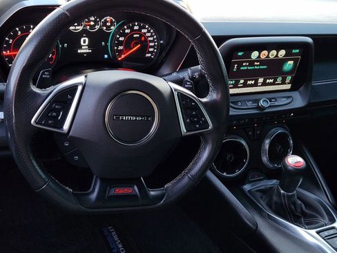Used 2018 Chevrolet Camaro SS image 30