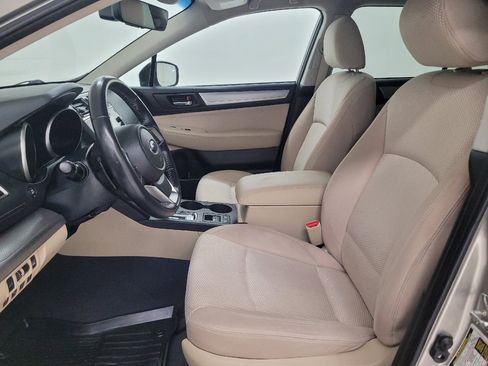 Used 2018 Subaru Outback 2.5i Premium AWD/4WD image 17