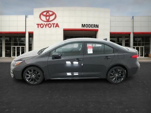 New 2026 Toyota Corolla SE image 9