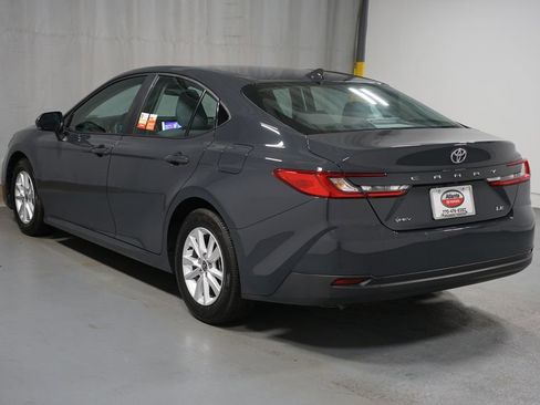 Used 2025 Toyota Camry LE image 6