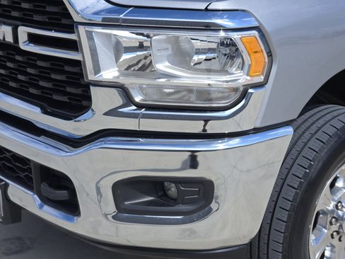 Used 2024 RAM 2500 Big Horn AWD/4WD image 10