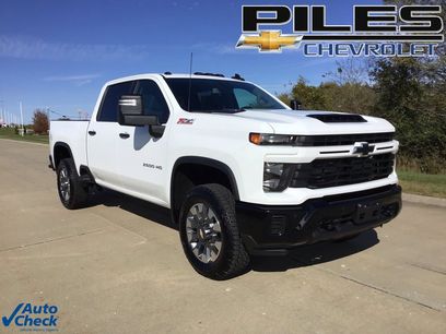 Used 2025 Chevrolet Silverado 2500 Custom w/ Custom Value Package