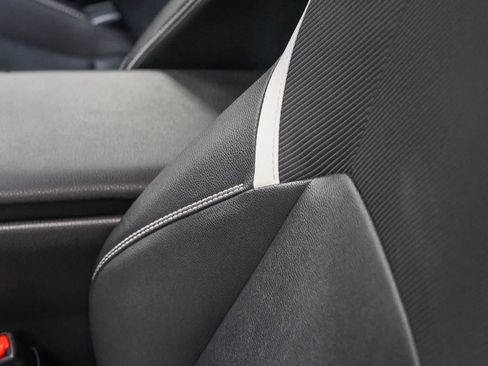 Used 2025 Toyota Camry SE FWD image 19