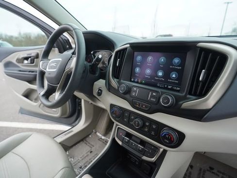 Used 2023 GMC Terrain Denali image 34