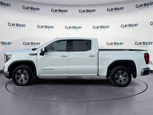 Used 2025 GMC Sierra 1500 SLT image 2