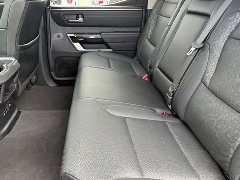 Used 2023 Toyota Tundra Limited AWD/4WD image 31