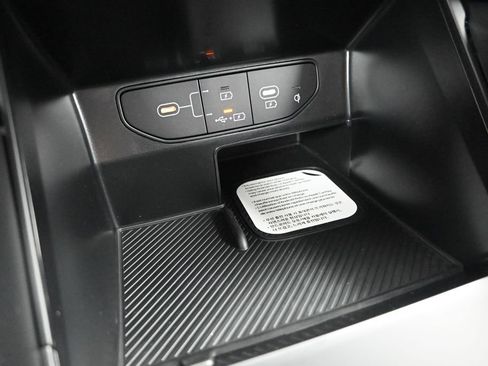 New 2026 Kia Sorento S AWD/4WD image 22