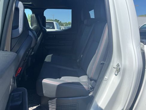 Used 2025 Toyota Tacoma TRD Pro AWD/4WD image 11