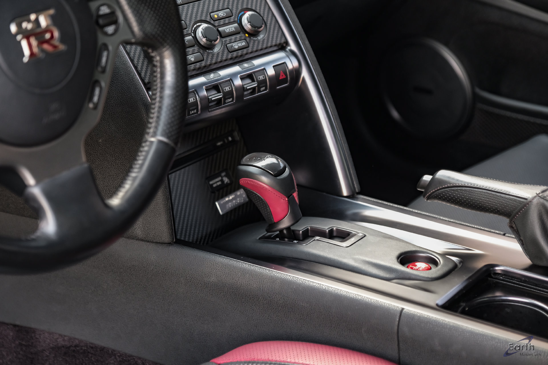 Used 2013 Nissan GT-R Black Edition AWD/4WD image 59